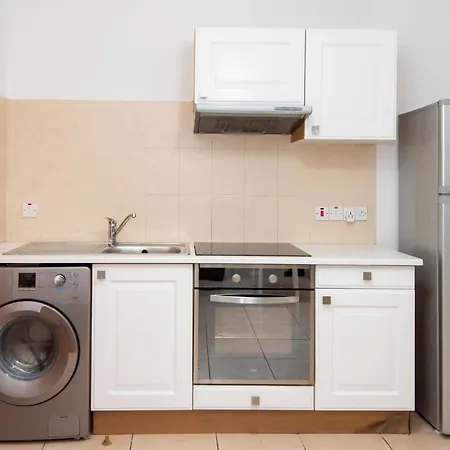 Olympia Flat 201 Апартаменты